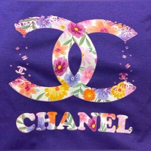 NEW Size Large Chanel Floral Logo Tee in Purple